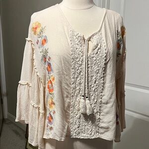 Floral Embroidered Cream Blouse